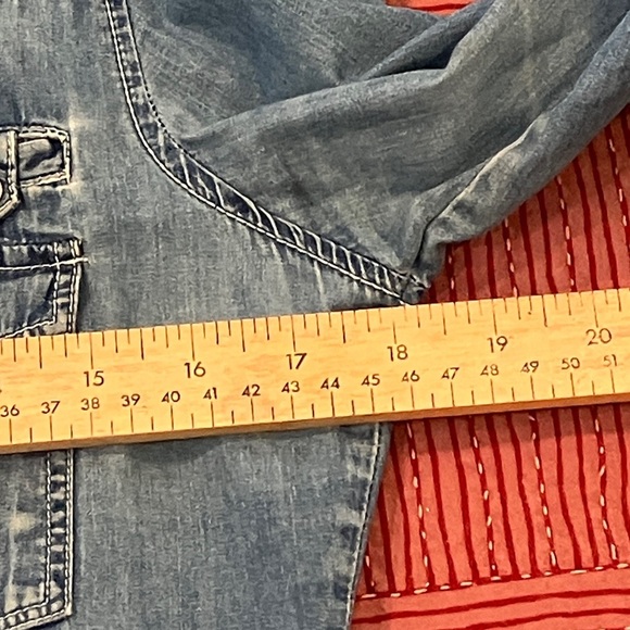 Warehouse One women’s small Light Blue fade Denim Shirt - Picture 8 of 14